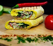 Шаурма Сырная и сырный соус