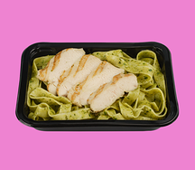 Паста с курицей и песто