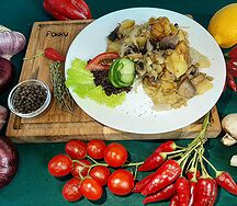 Картофель жареный с грибами