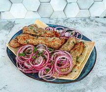Люля-кебаб из говядины и курицы
