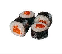 Мини роллы с лососем