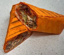 Шаурма в сырном лаваше 