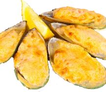 Мидии в ракушках