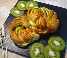 Калач с киви