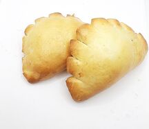 Пирожок с яблоком