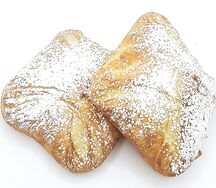 Венгерка с творогом и ананасом