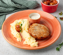 Куриная котлета с картофельным пюре