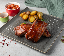 Свиные ребрышки BBQ с картофелем Бэби