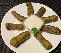 Долма с винoградными листьями