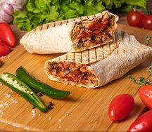 Шаурма сырная с куриным мясом
