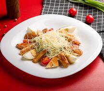 Салат Цезарь с курицей и классическим соусом