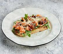 Брускетта Лосось