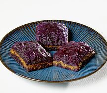 Лавандовая пахлава с фисташками