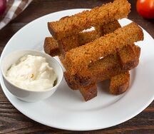 Гненки с чесноком и соусом тар-тар (250 гр.)