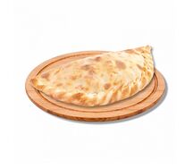 Кальцоне с ветчиной и сыром