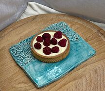 Тарталетка с малиной