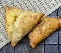 Самса с сыром