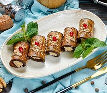 Рулетики из баклажанов