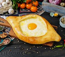 Хачапури по-аджарски