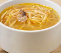 Лапша по-домашнему из курицы