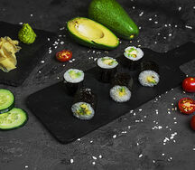 Мини-ролл с авокадо