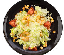 Салат Цезарь с креветкой