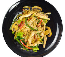 Вок с куриной грудкой