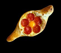 Хачапури лодочка с пепперони