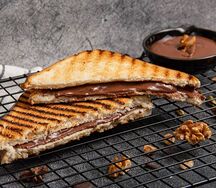 Тост с Нутеллой