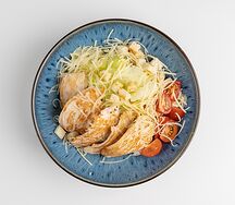 Салат Цезарь с курицей