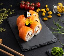 Ichi ролл Самон икура суши рай