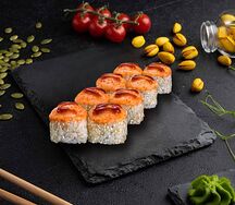 Запеченный ролл с курицей