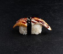 Суши с угрем