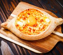 Хачапури по-аджарски