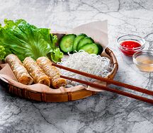 Нэм ран с курицей