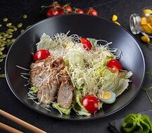 Цезарь с курицей