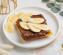 Вафли с бананом и нутеллой
