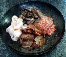 Сет из сыровяленого мяса