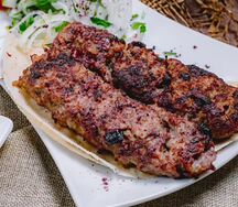 Кебаб из баранины с вишней
