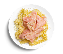 Мафальдине с ветчиной и сливочным соусом