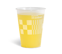 Горячий белый чай с ромашкой, мелиссой и липовым мёдом