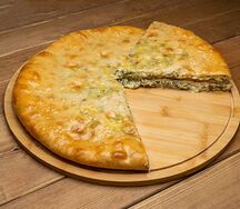 Осетинский пирог с сыром и зеленью