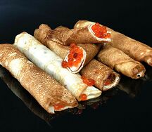 Блинчики с красной икрой 6 шт