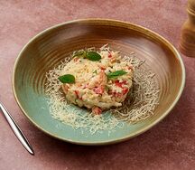 Ризотто с креветками и кальмарами