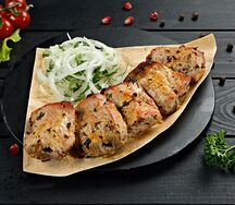 Шашлык из cвинoй шейки