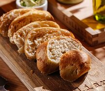 Чиабатта с зелёным маслом