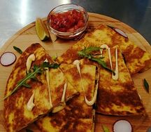 Кесадилья с овощами