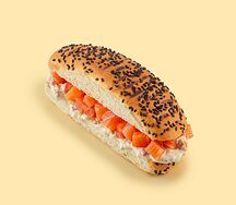 Сэндвич с красной рыбкой