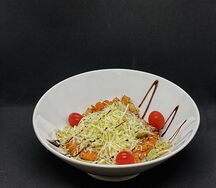 Салат Цезарь с курицей
