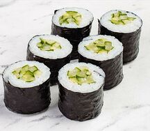Маки с огурцом